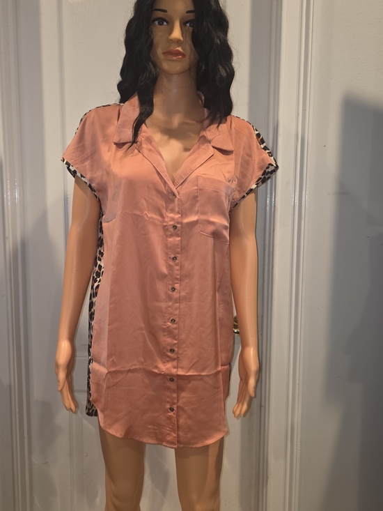 Umgee Dresses & Skirts - Umgee Blush Pink Satin Mini Dress with Leopard Side Panels